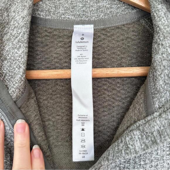 Lululemon Engineered Warmth Half Zip
Grey Sage / White - Picture 6 of 9